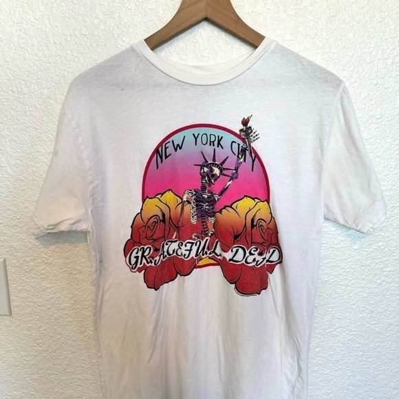 Life Women's Medium New York City Grateful Dead Graphic Tee Shirt Streetwear - Picture 2 of 10